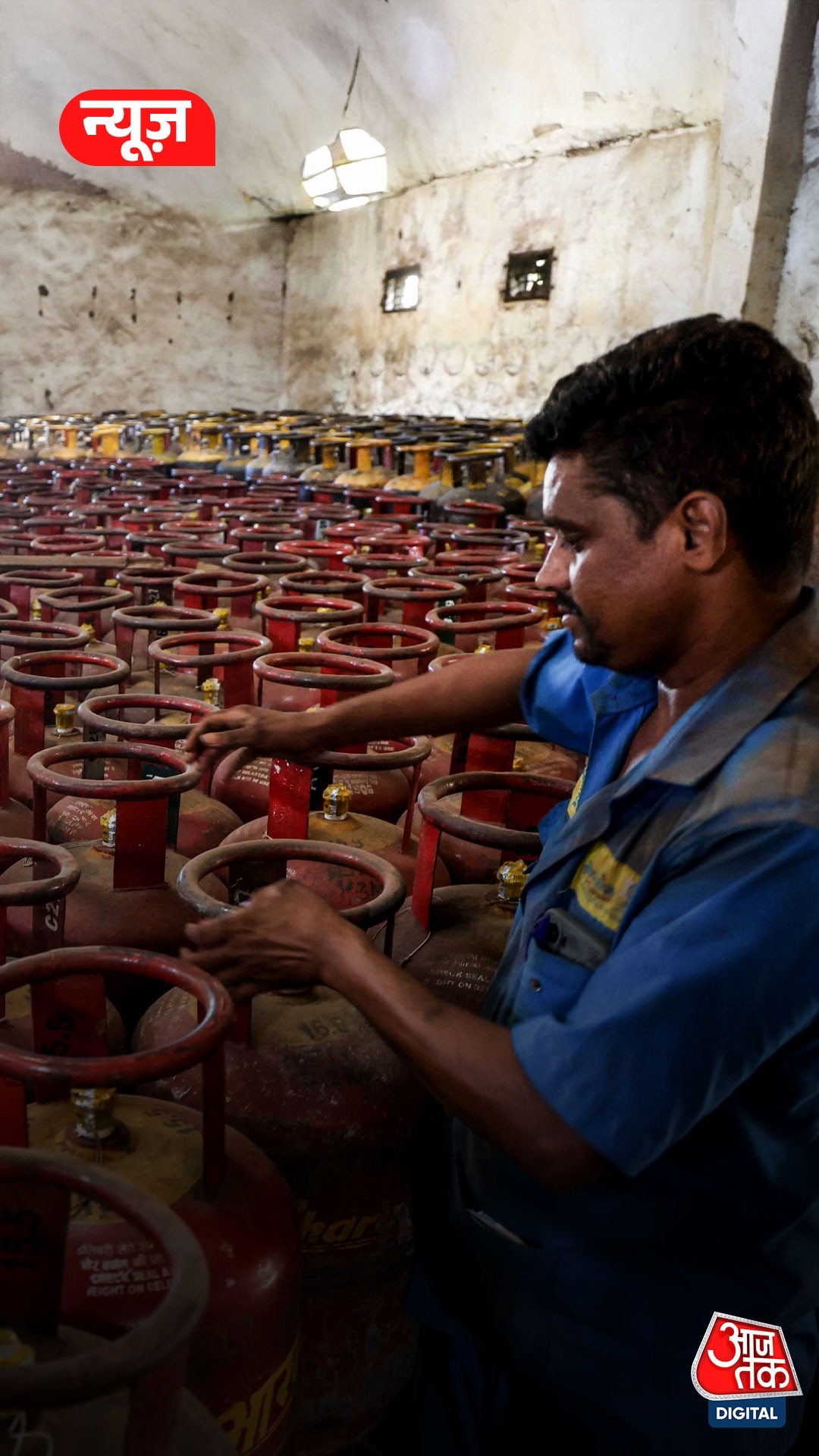 lpg black marketing exposed in delhi