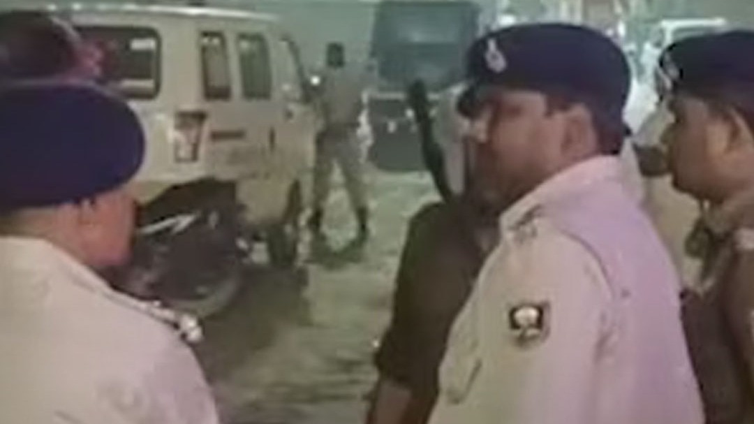 saharsa man killed by goons on bike 