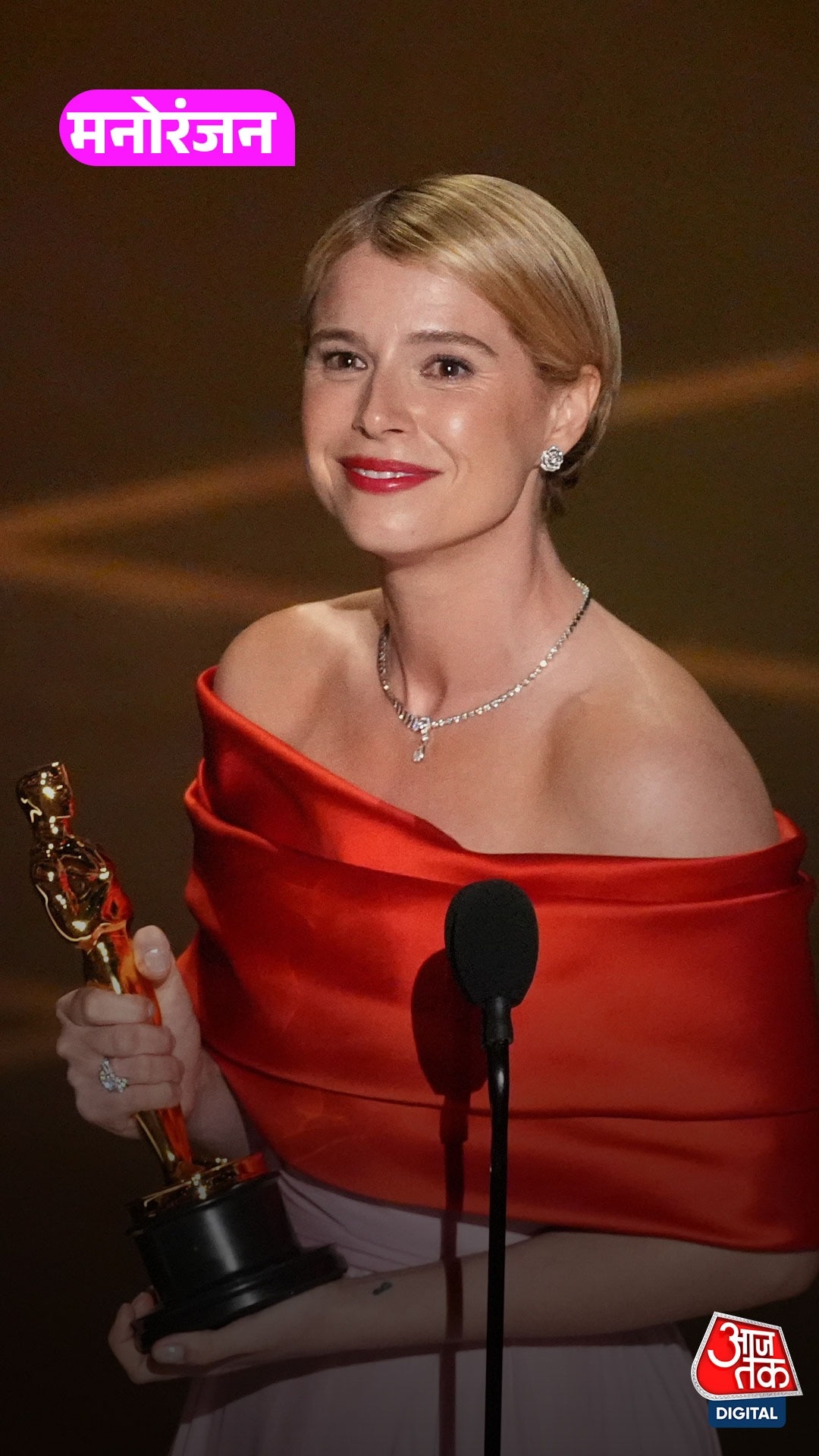 ऑस्कर मंच पर जेसी बकली की स्पीच से छिड़ी बहस, मदरहुड पर दिया ये बयान