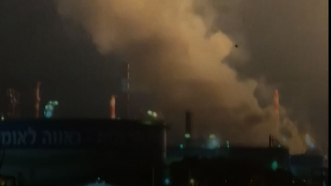 Iran attacks Saudi-Kuwait-Qatar refineries