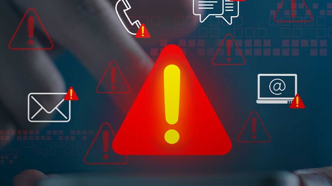 सावधान! इन मोबाइल यूजर्स पर हैकिंग का खतरा