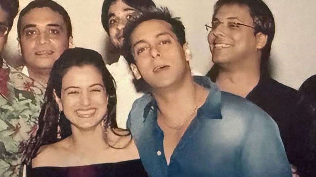 सलमान संग अमीषा की मस्ती, बर्थडे की फोटोज़ वायरल