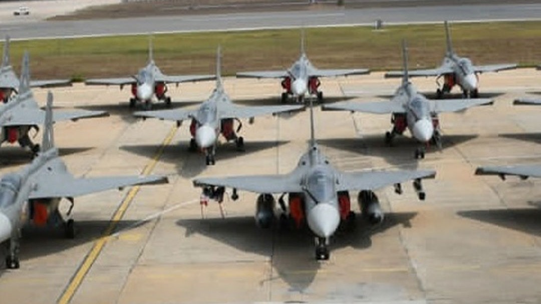 18 तेजस जेट तैयार, अब IAF का टेस्ट