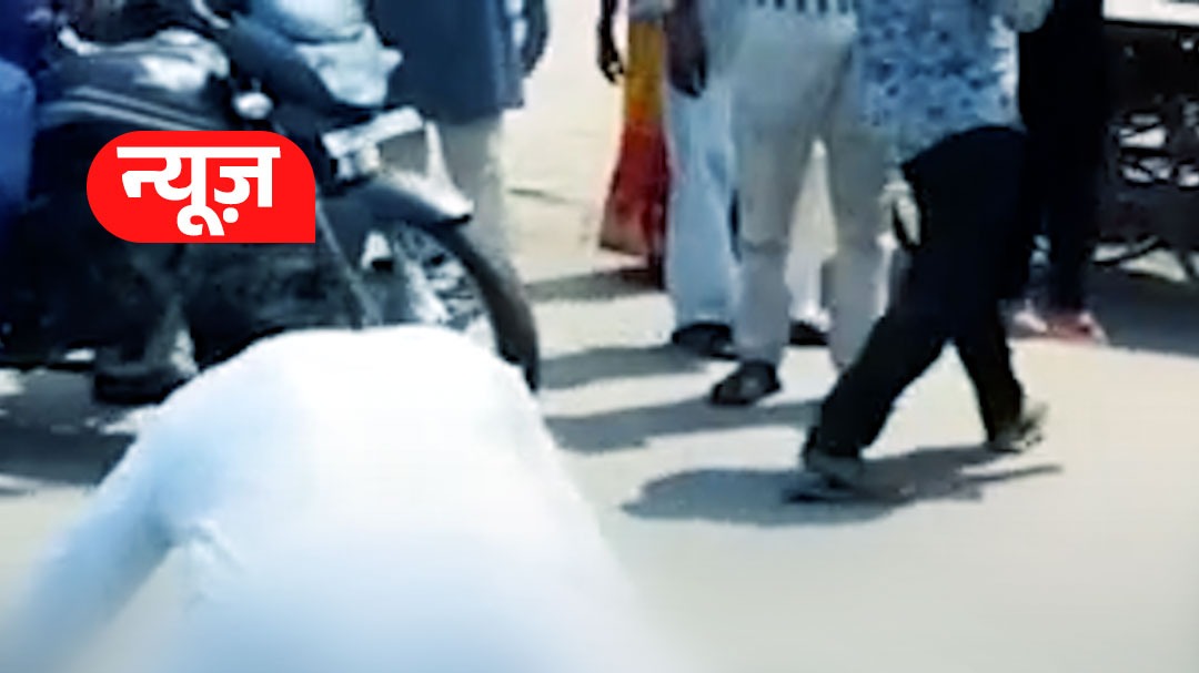 Unnao accident Dumper Crushes Woman