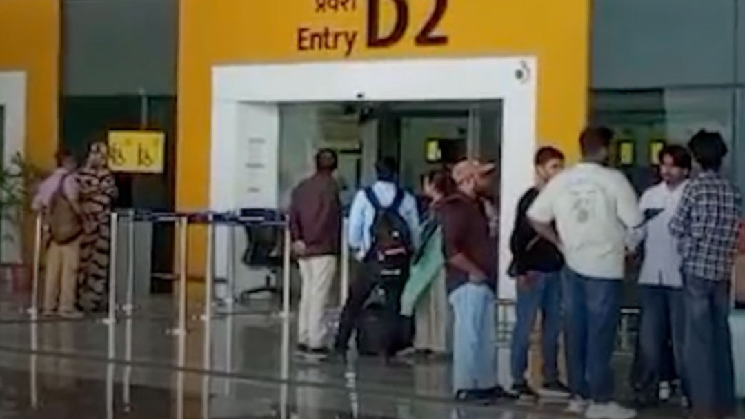 पटना एयरपोर्ट पर यात्री के बैग में मिले कारतूस