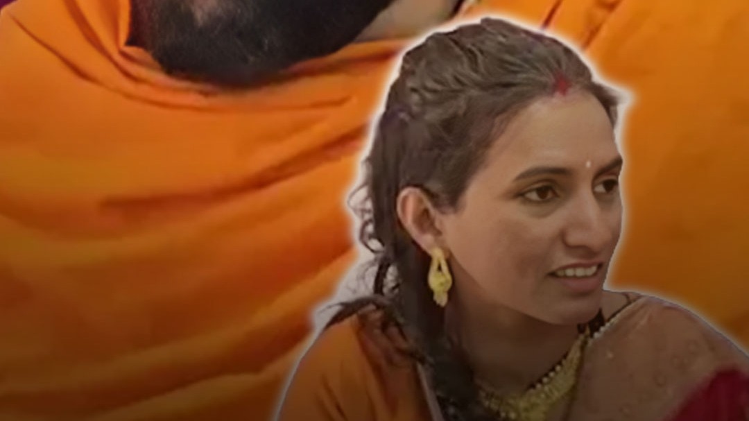 कौन हैं ‘IITian बाबा’ की वाइफ? जानें कितनी पढ़ी-लिखी