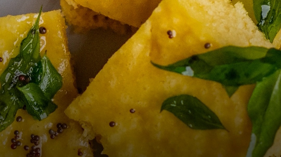 dhokla history origin gujarati snack