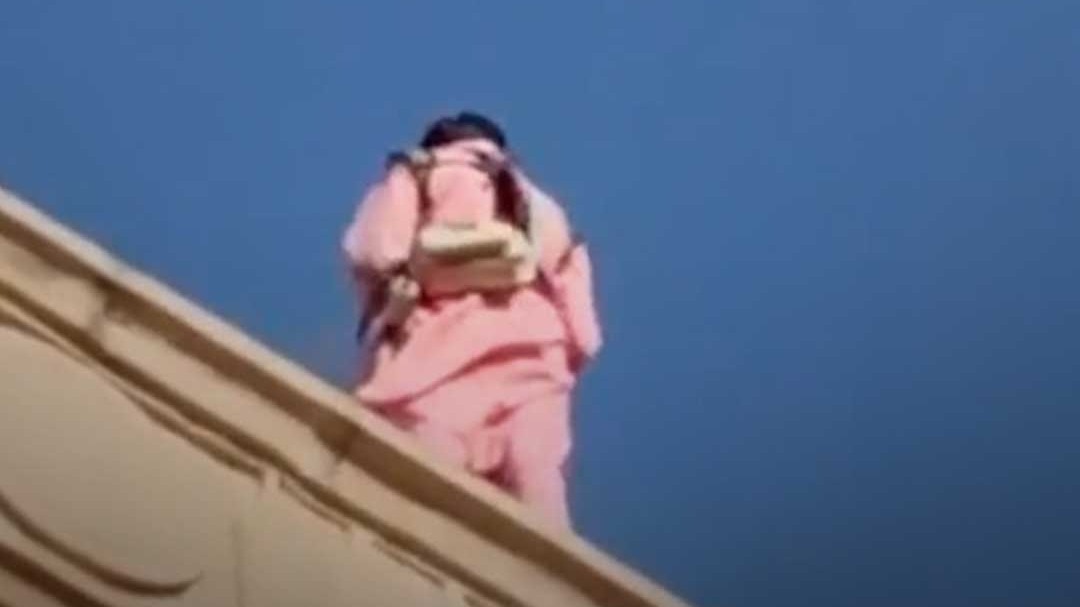 महिला ने बच्चों संग किया खुदकुशी का प्रयास