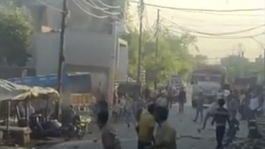 agra fight over buffalo trading negotiation