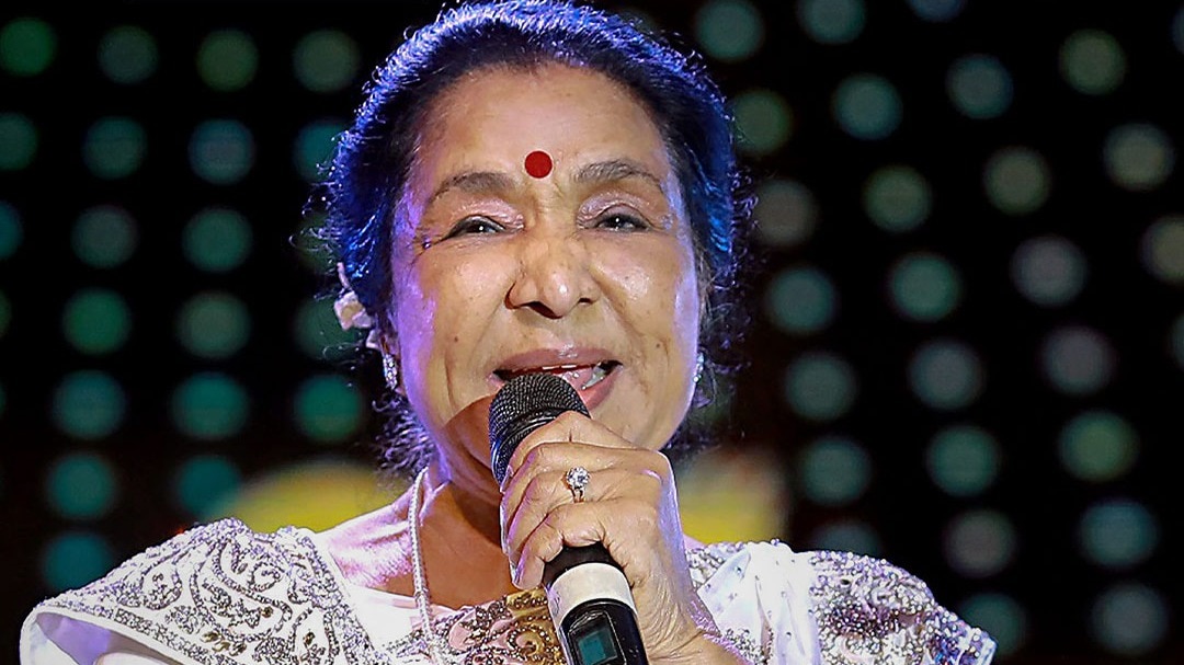 जब आशा भोसले ने सुनाया था अपनी आवाज का किस्सा