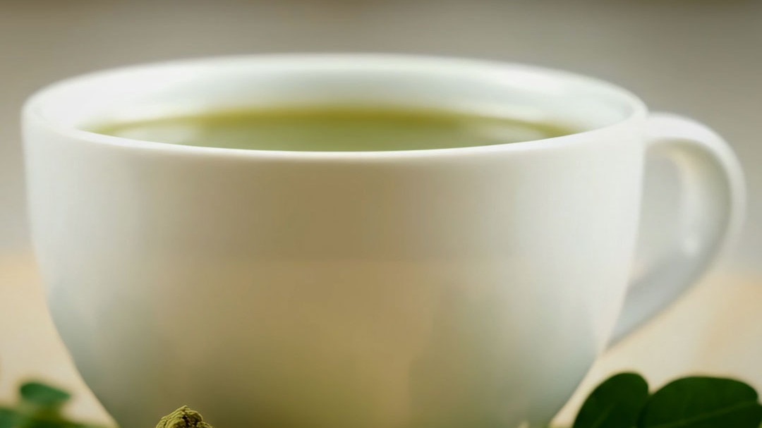 मोरिंगा के छिलकों का कमाल, घर में ऐसे बनाए ये चाय