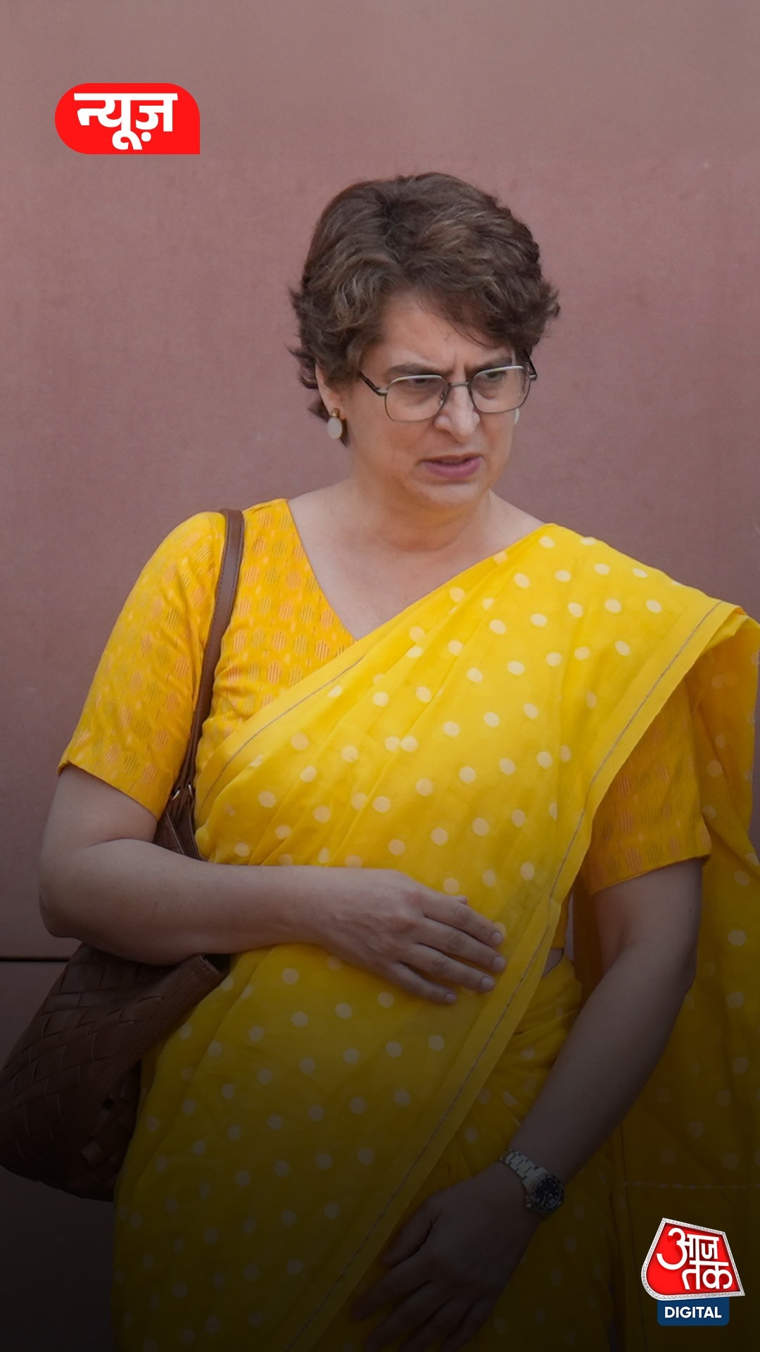 priyanka gandhi attacks government