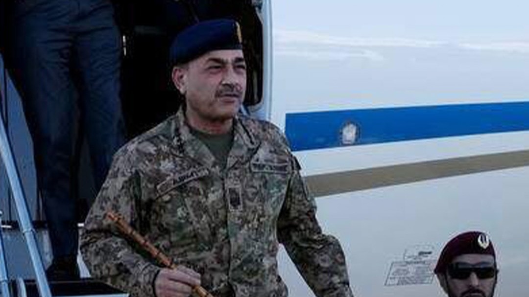 US-Iran वार्ता में आसिम मुनीर की भूमिका पर शक, जानें...