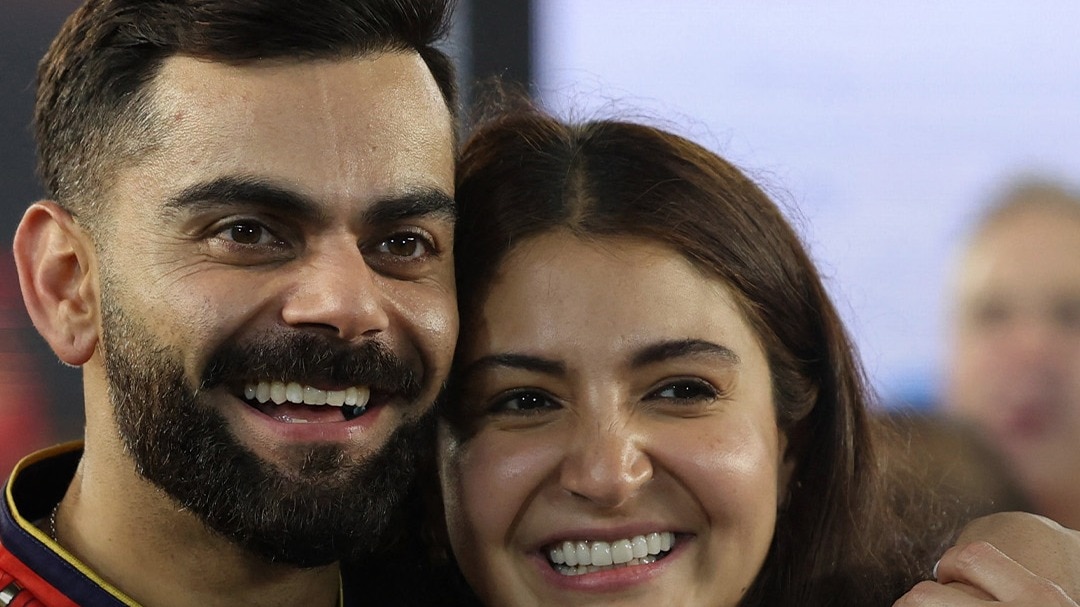 virat kohli anushka sharma visit vrindavan