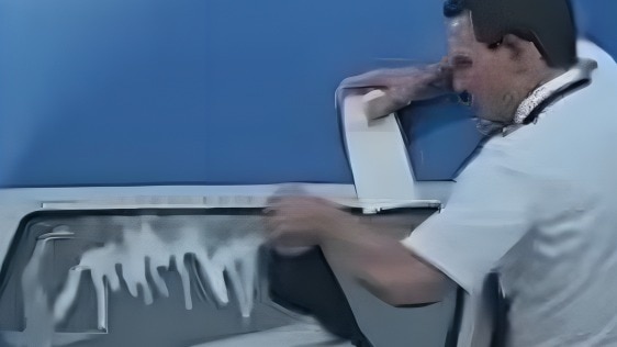 Pilot cleaning airplane with soda viral video 