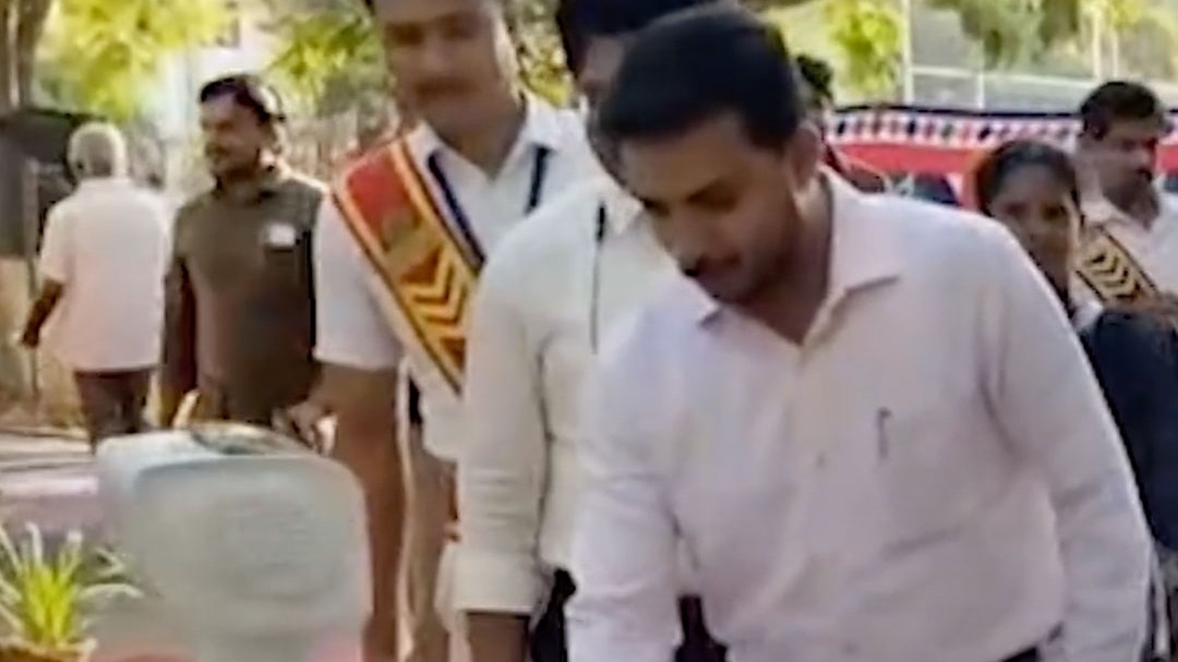 Coimbatore District Collector Pawan Kumar Robot Video 