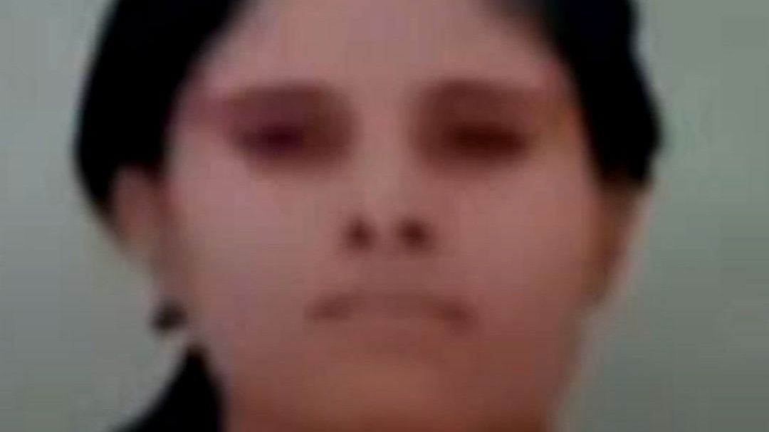 दहेज के लिए महिला और उसकी बेटी की हत्या