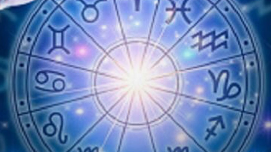 अप्रैल 2026 के अंत में मेष-मिथुन-मकर को लाभ के संकेत