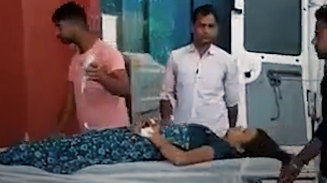 पति ने पत्नी को मारी गोली, फिर खुद की ले ली जान