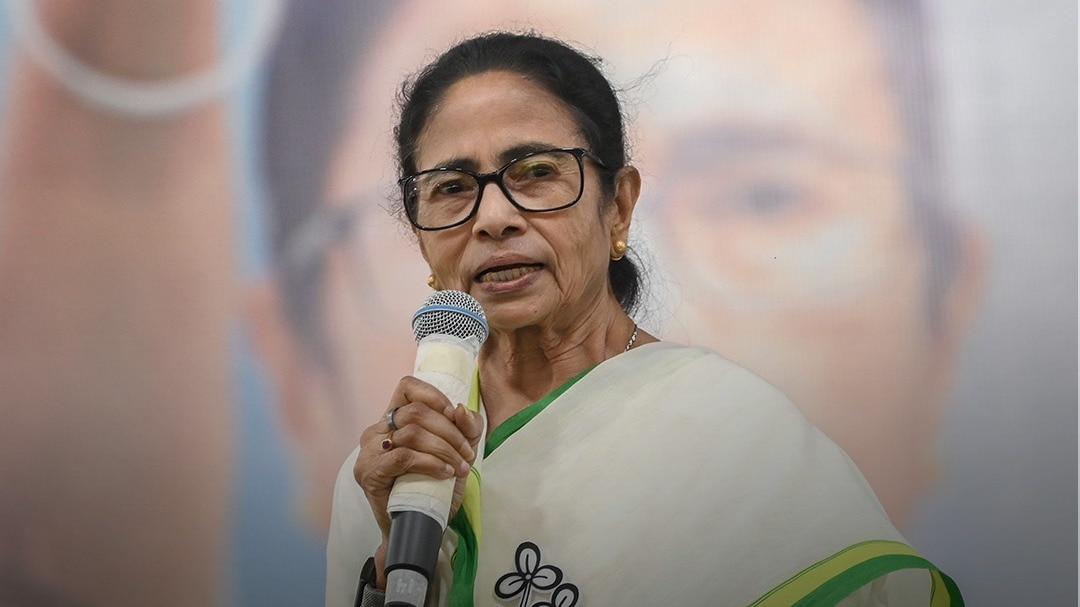 mamata banerjee resignation refusal 