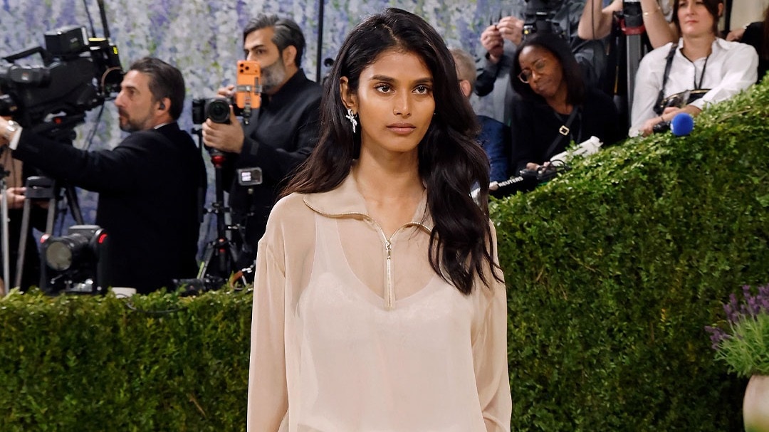 Met Gala 2026 में भाविता मंडावा के लुक पर छिड़ी बहस!