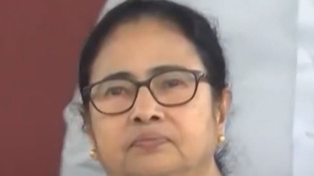 बंगाल में विधानसभा भंग, ममता बनर्जी नहीं रहीं सीएम
