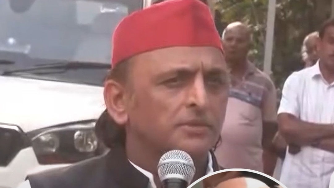 ममता बनर्जी से मुलाकात के बाद अखिलेश का बीजेपी पर हमला