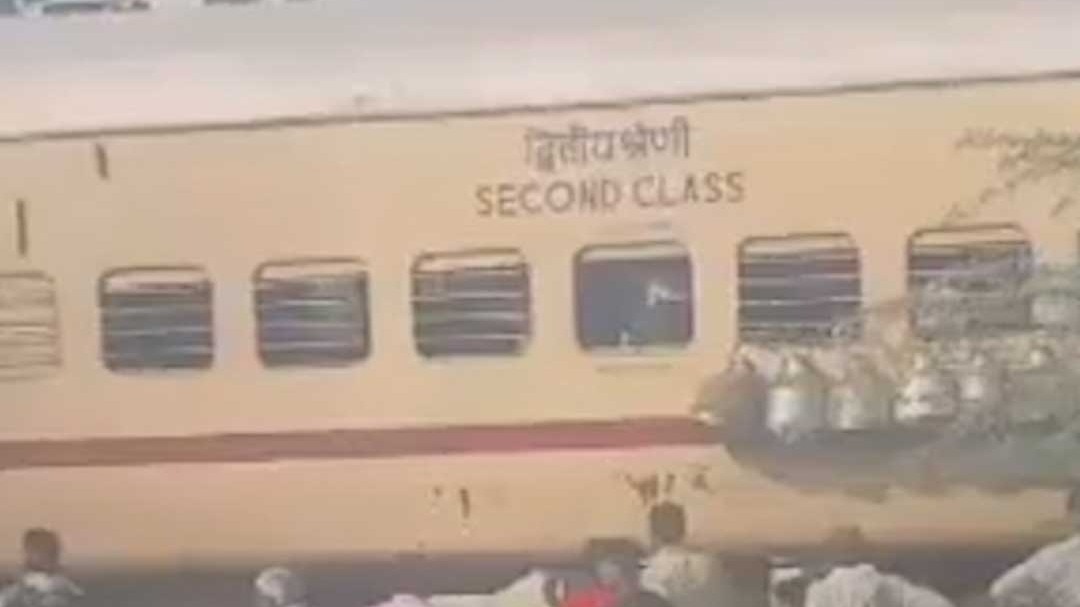 Kasganj Express panic news