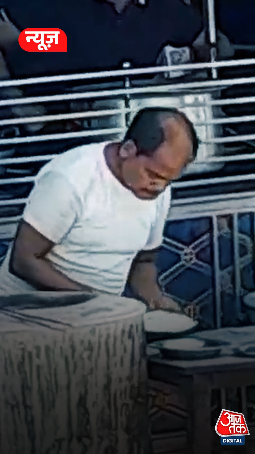 रोटी पर थूकने का वीडितो वायरल, हुआ ये एक्शन 