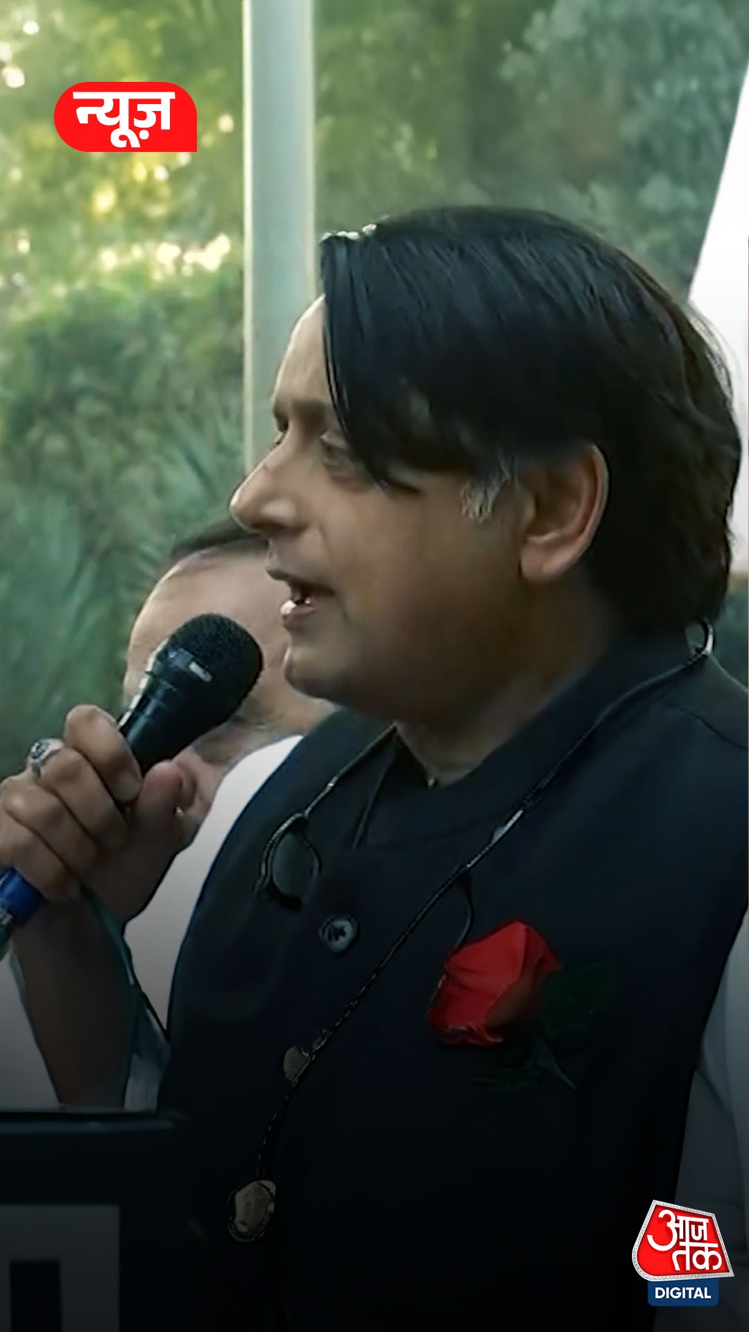 Shashi Tharoor 