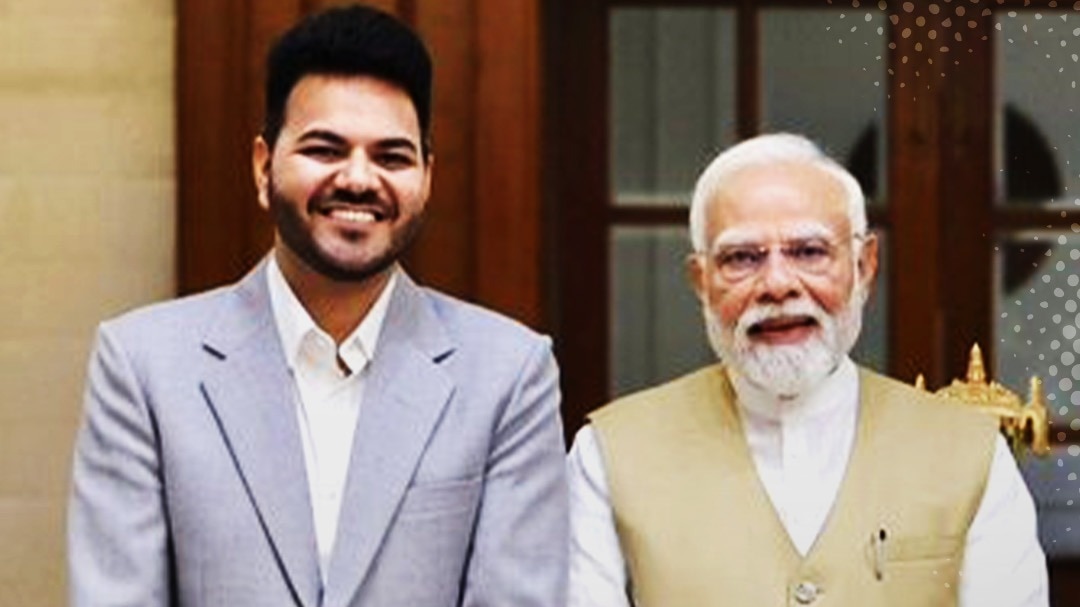PM Modi and Mahip Poonia