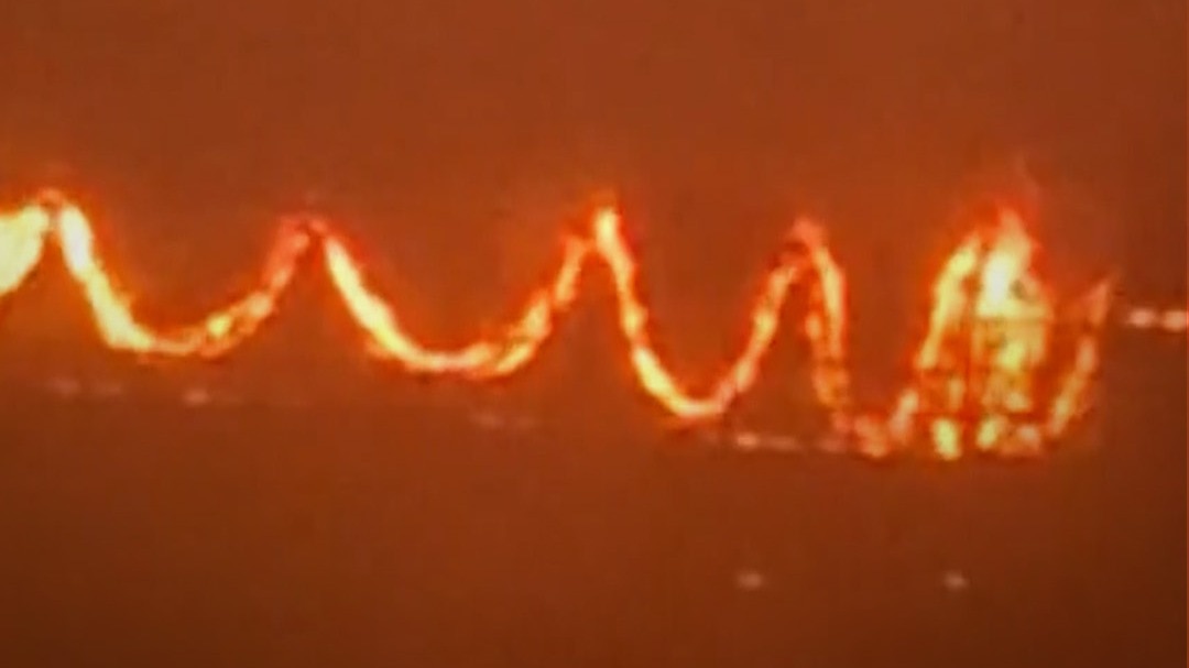 Steel Plant में मजदूरों पर गिरा 1600°C खौलता स्टील