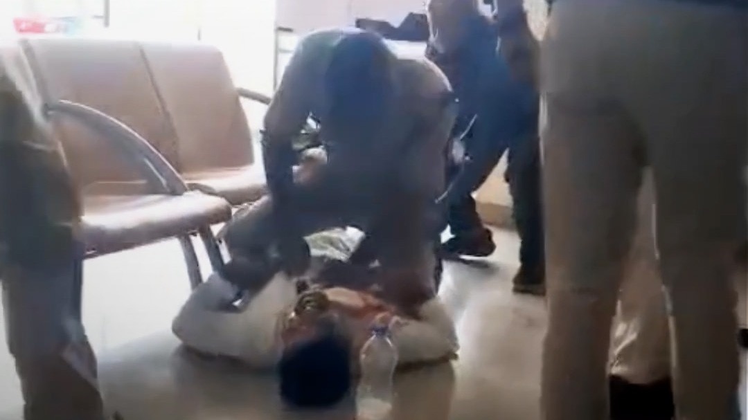 पुलिस बनी फरिश्ता, CPR देकर बचाई जान