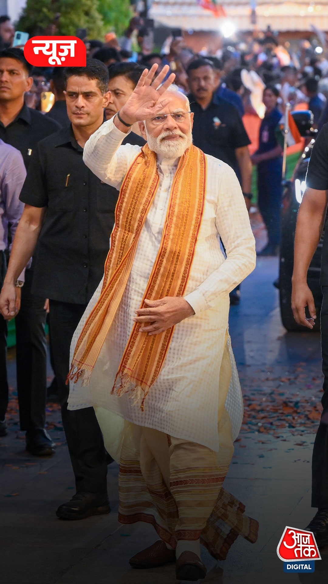 मोदी बने सबसे लंबे कार्यकाल वाले PM, जानें रिकॉर्ड लिस्ट में कौन