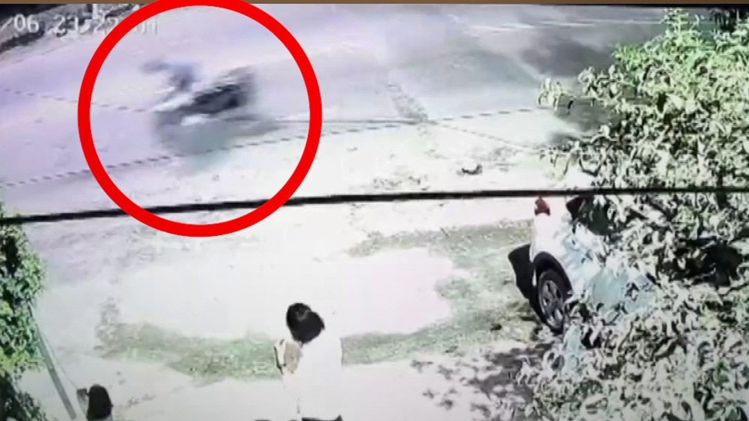 Ghaziabad: अवैध स्पीड ब्रेकर की वजह से दर्दनाक हादसा