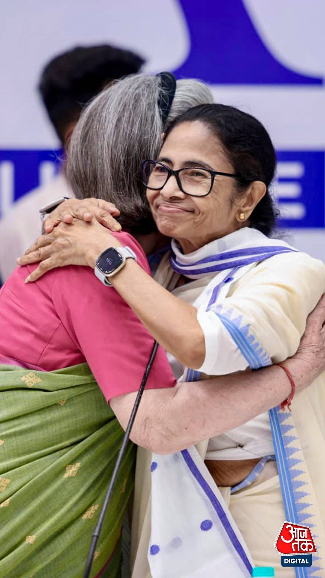 Mamata Banerjee Sonia Gandhi Meeting