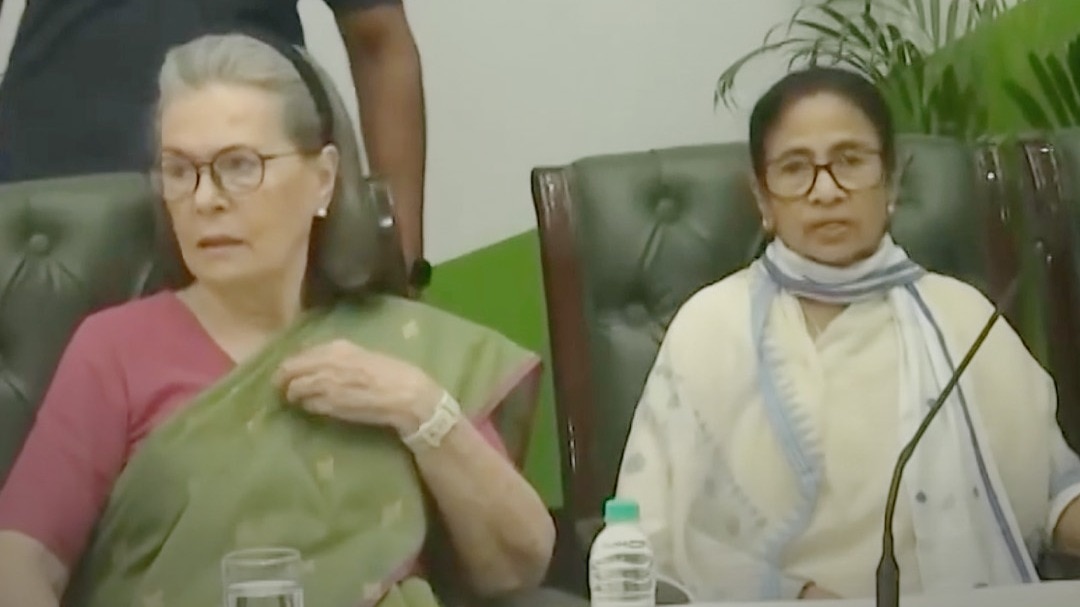 कांग्रेस ने टीएमसी संग विलय की अटकलों को नकारा