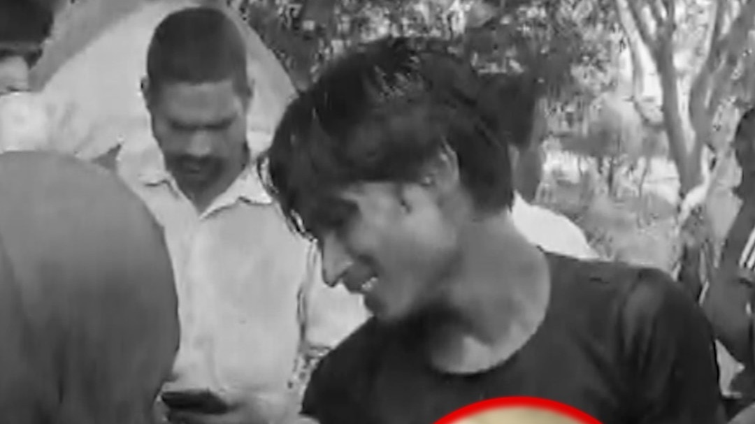Uttar Pradesh Shravasti Boy Fight with Leopard