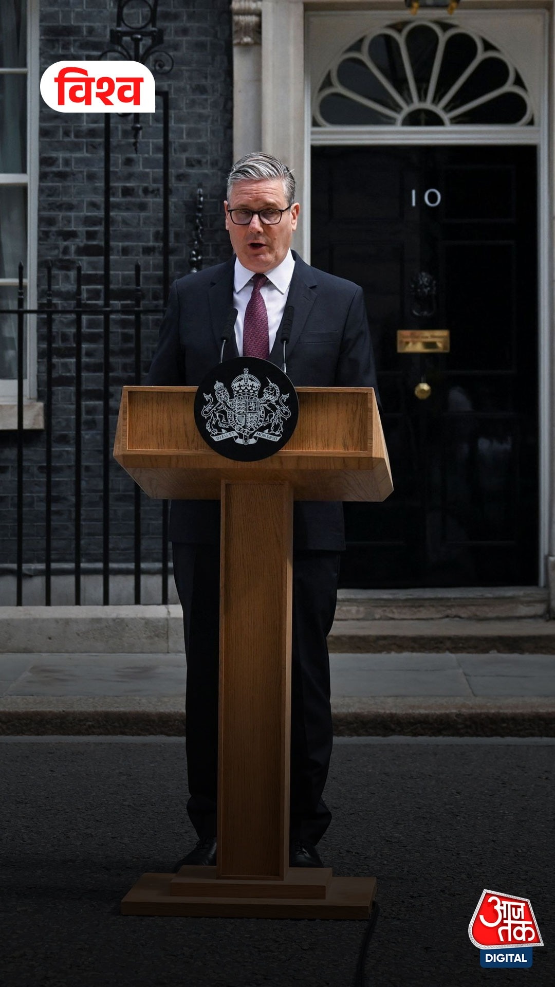 Keir Starmer resigns