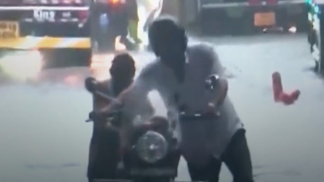 navi mumbai heavy rainfall 
