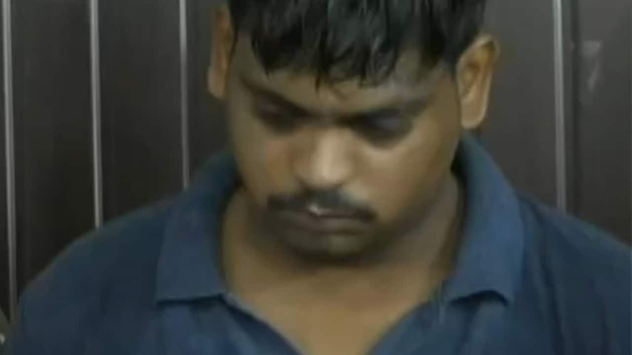 वर्दी, ID कार्ड, बैज... सब नकली, फर्जी दरोगा गिरफ्तार