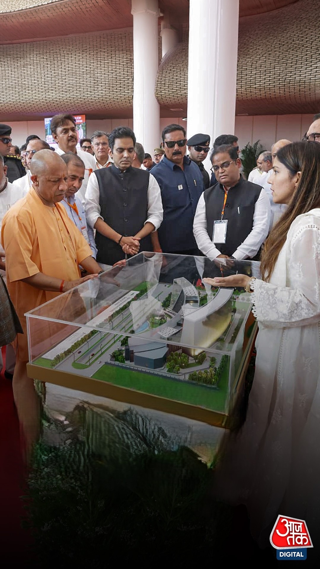  cm yogi on UP youth business loan model