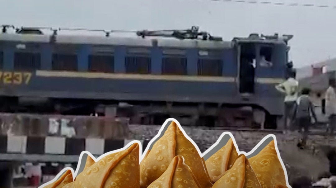  train viral video loco pilot