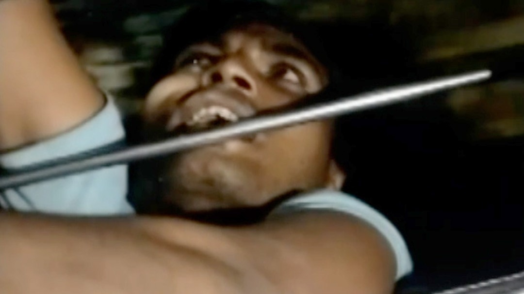 bihar train mobile snatching