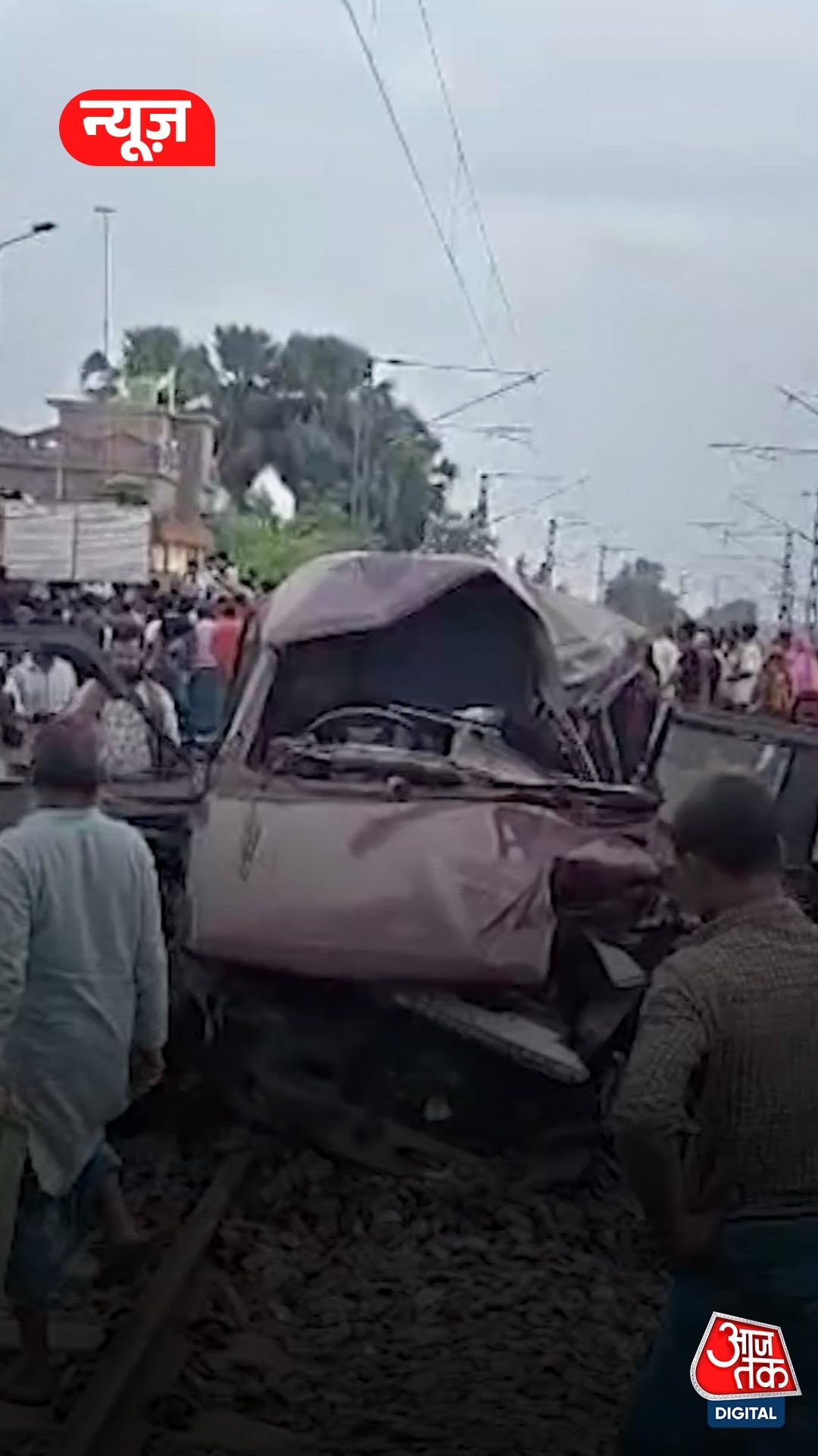 पश्चिम बंगाल के मुर्शिदाबाद जिले में हुआ बड़ा रेल हादसा 