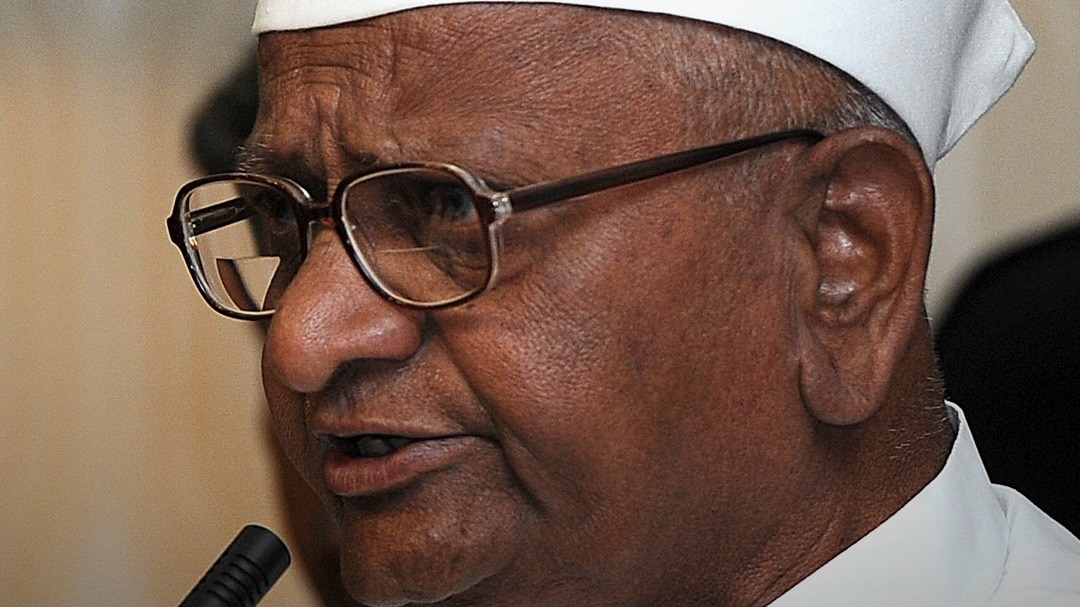 anna hazare urges