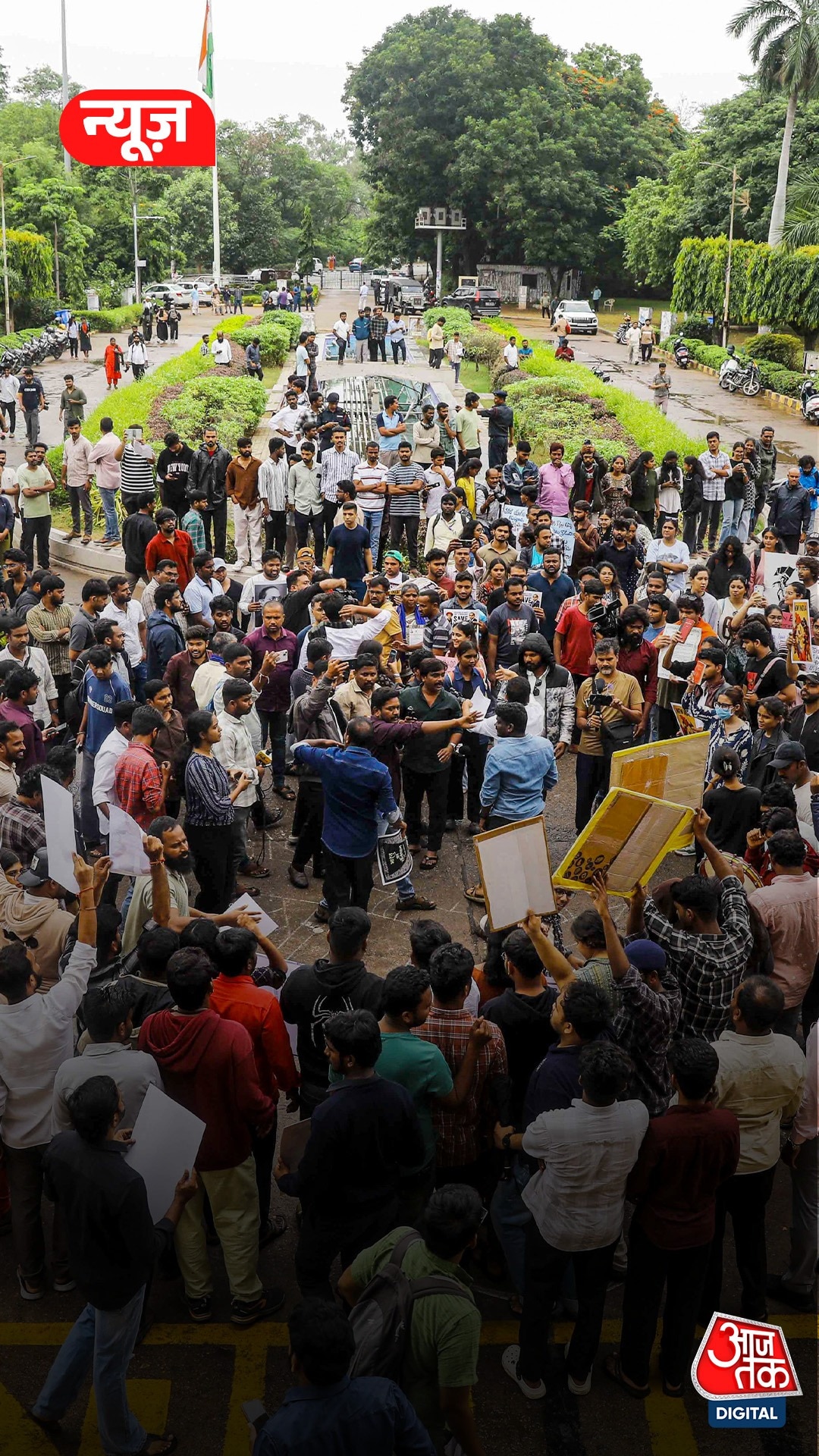 नेता नहीं, मुद्दे केंद्र में... जंतर-मंतर पर Gen Z ने बदली आंदोलन की तस्वीर