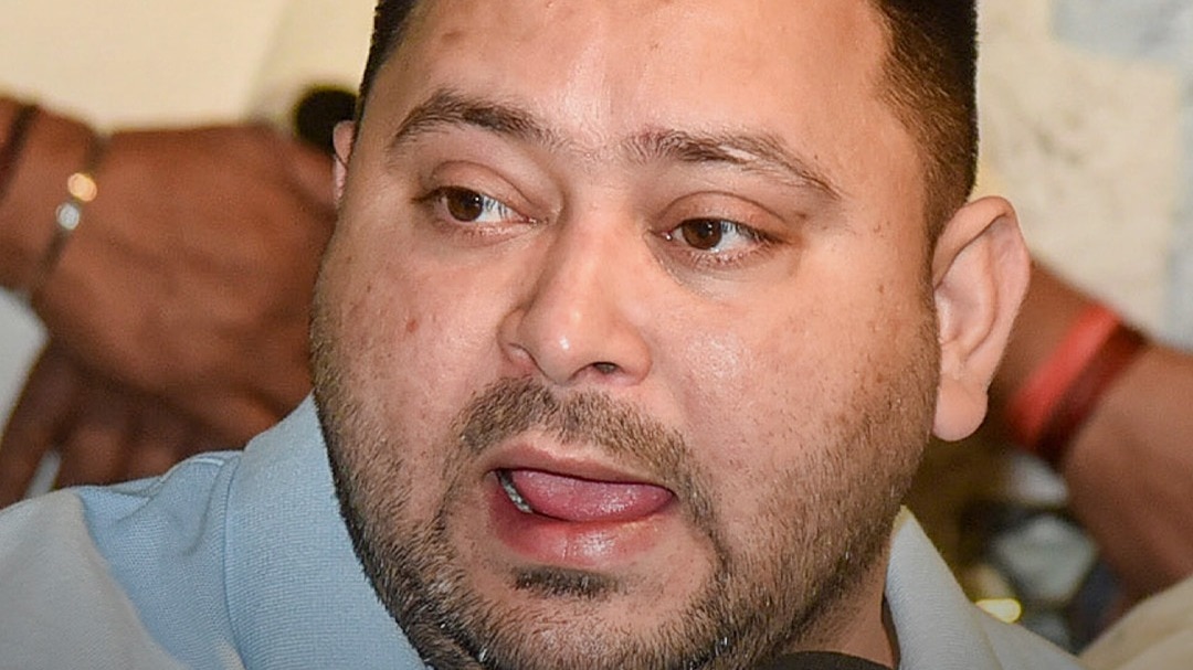 tejashwi yadav warns