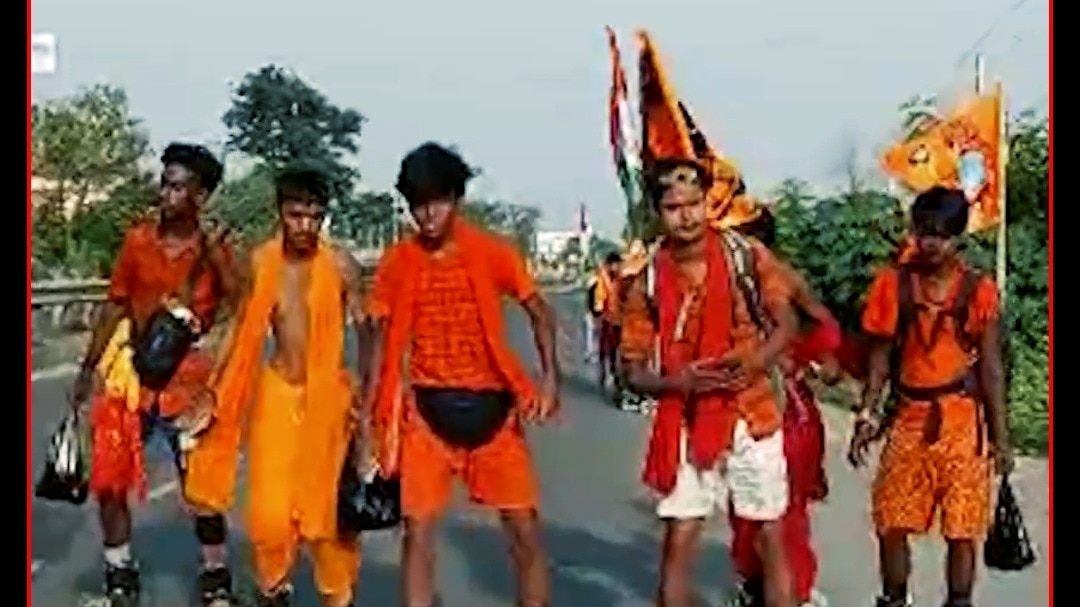 bihar skaters begin unique kanwar