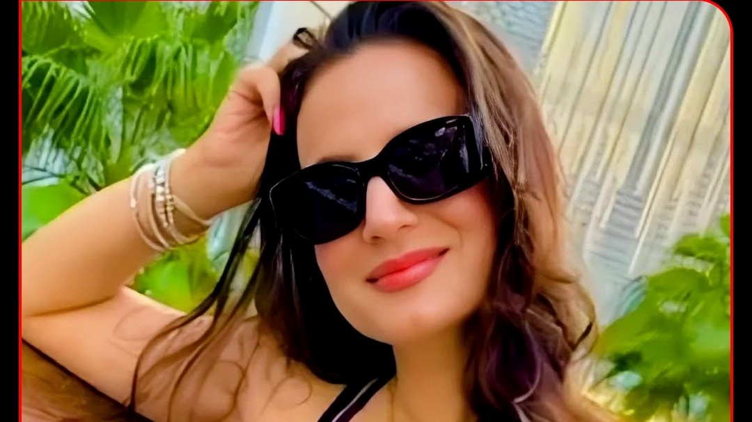 Ameesha Patel 